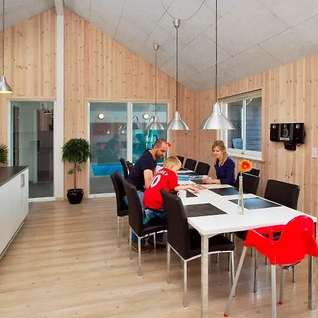16 Person Holiday Home In Sydals * Horuphav